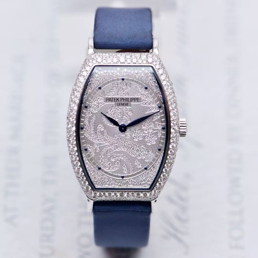 Patek Philippe 7099G-001