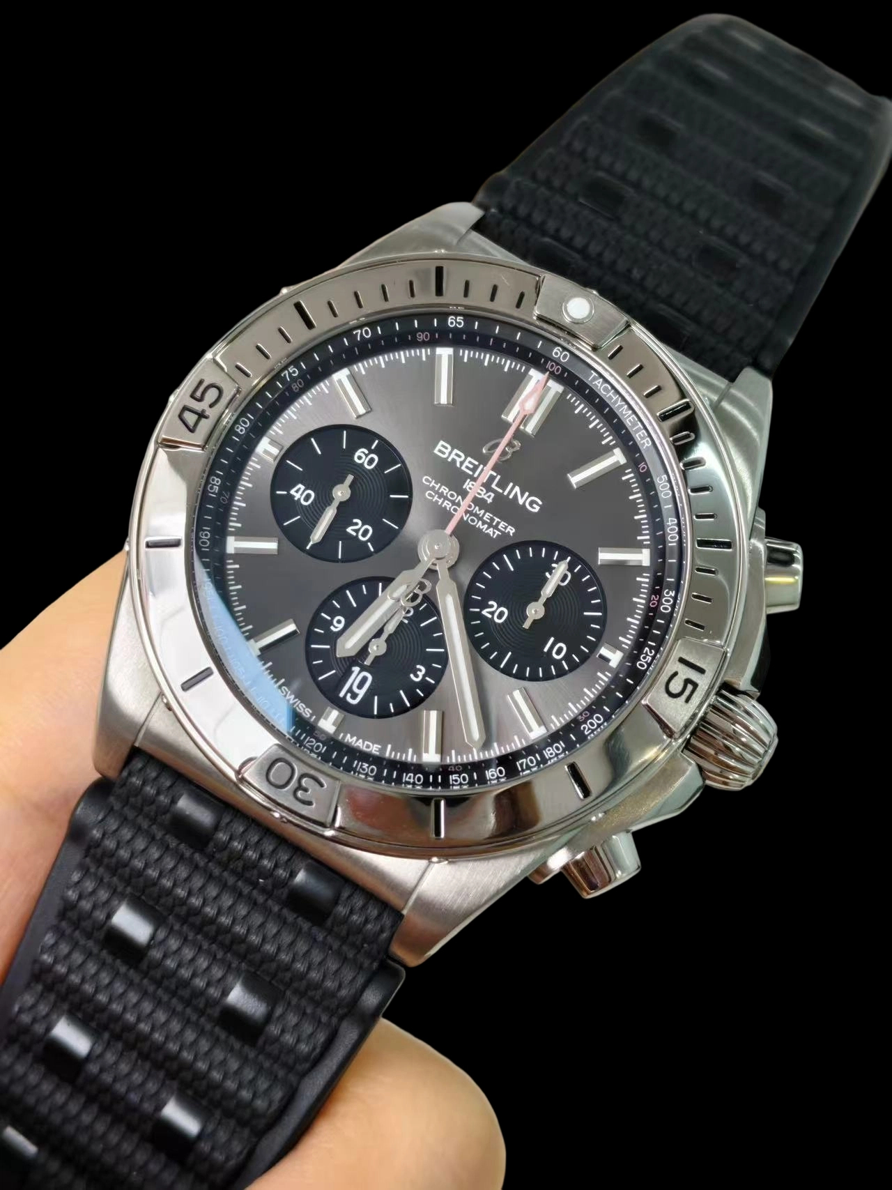 Breitling EB01342A1B1S1