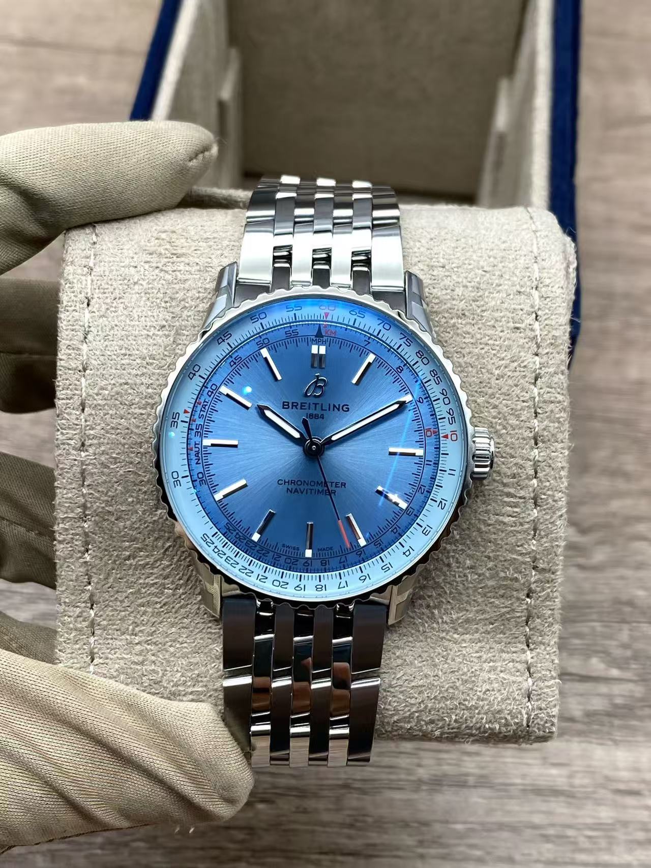 Breitling A17329171C1A1