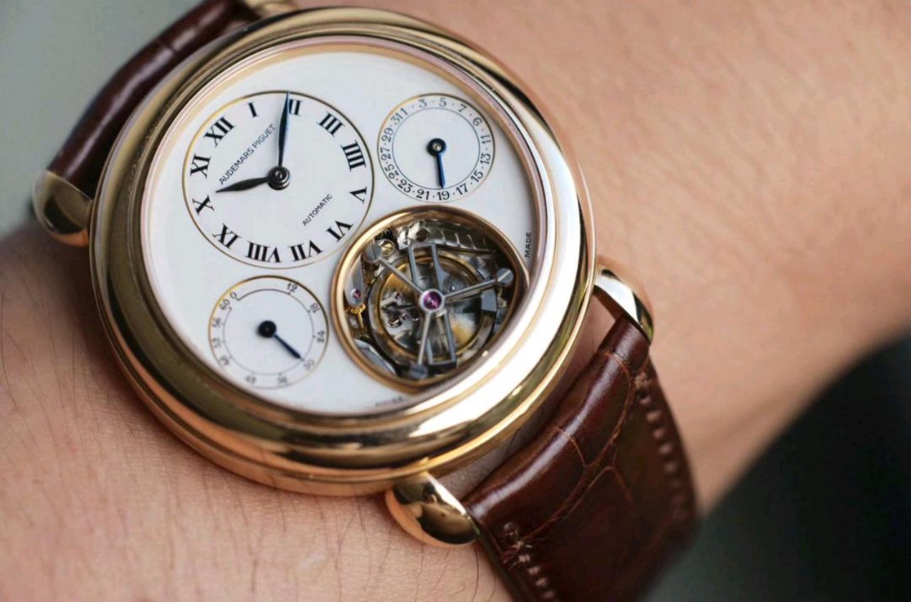 Audemars Piguet 25718BA