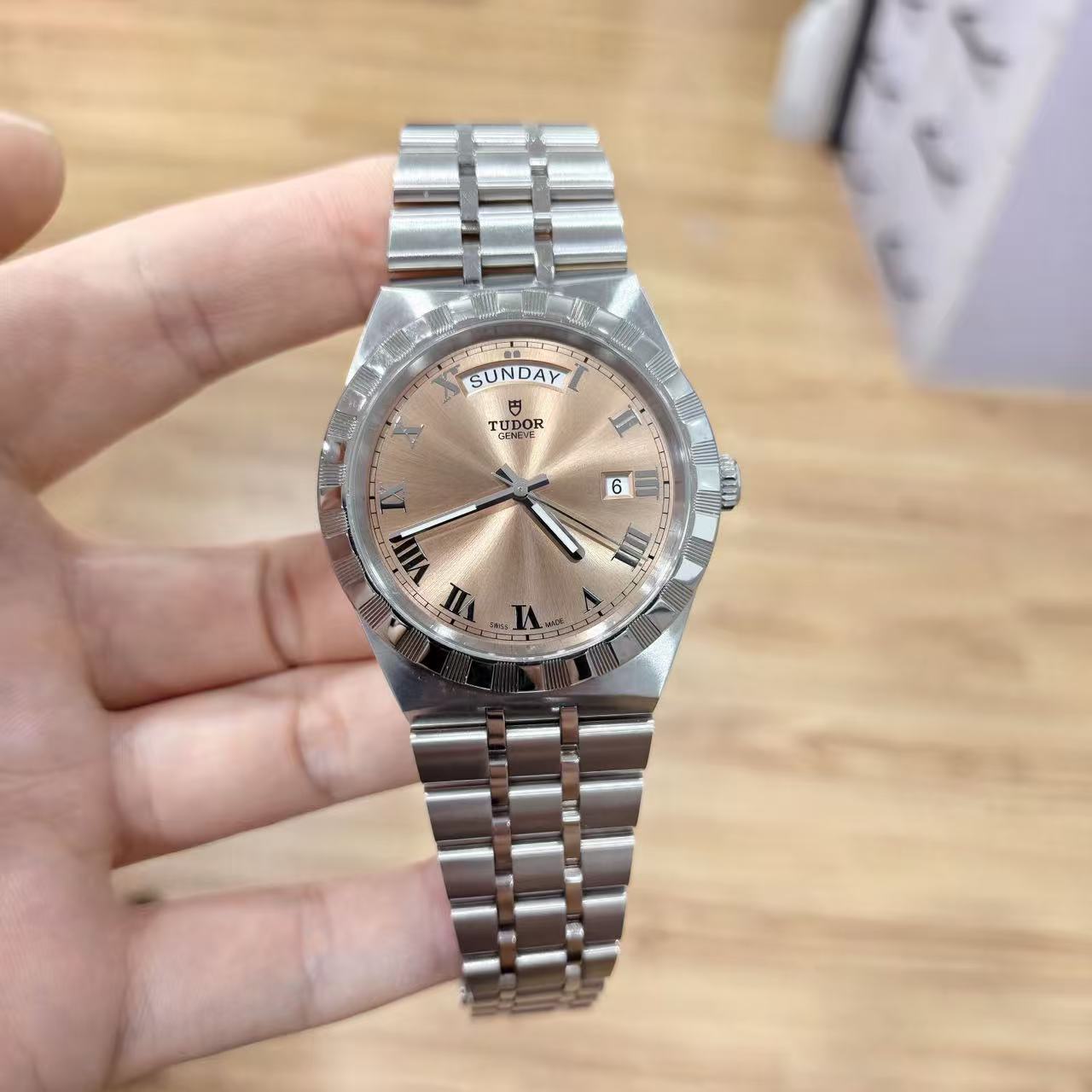 Tudor m28600-0009