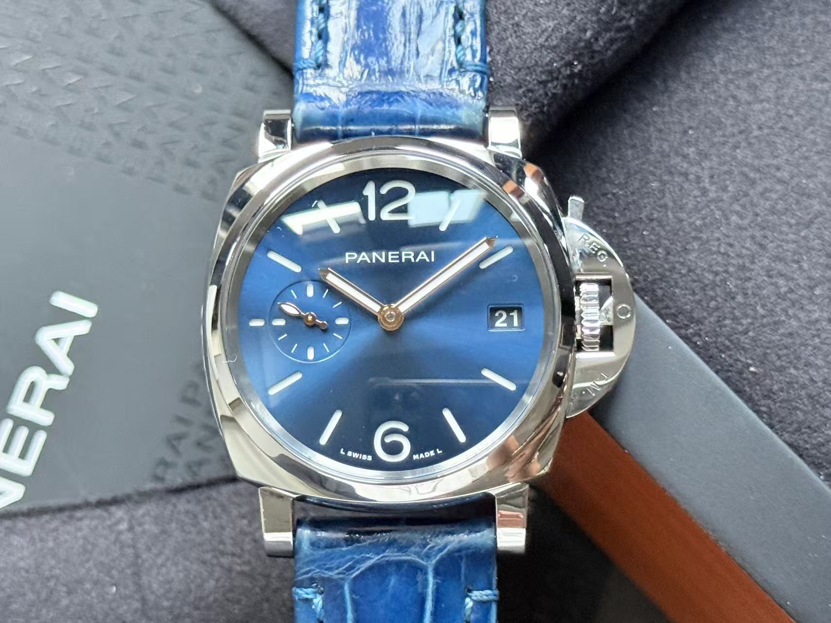 Panerai PAM01273
