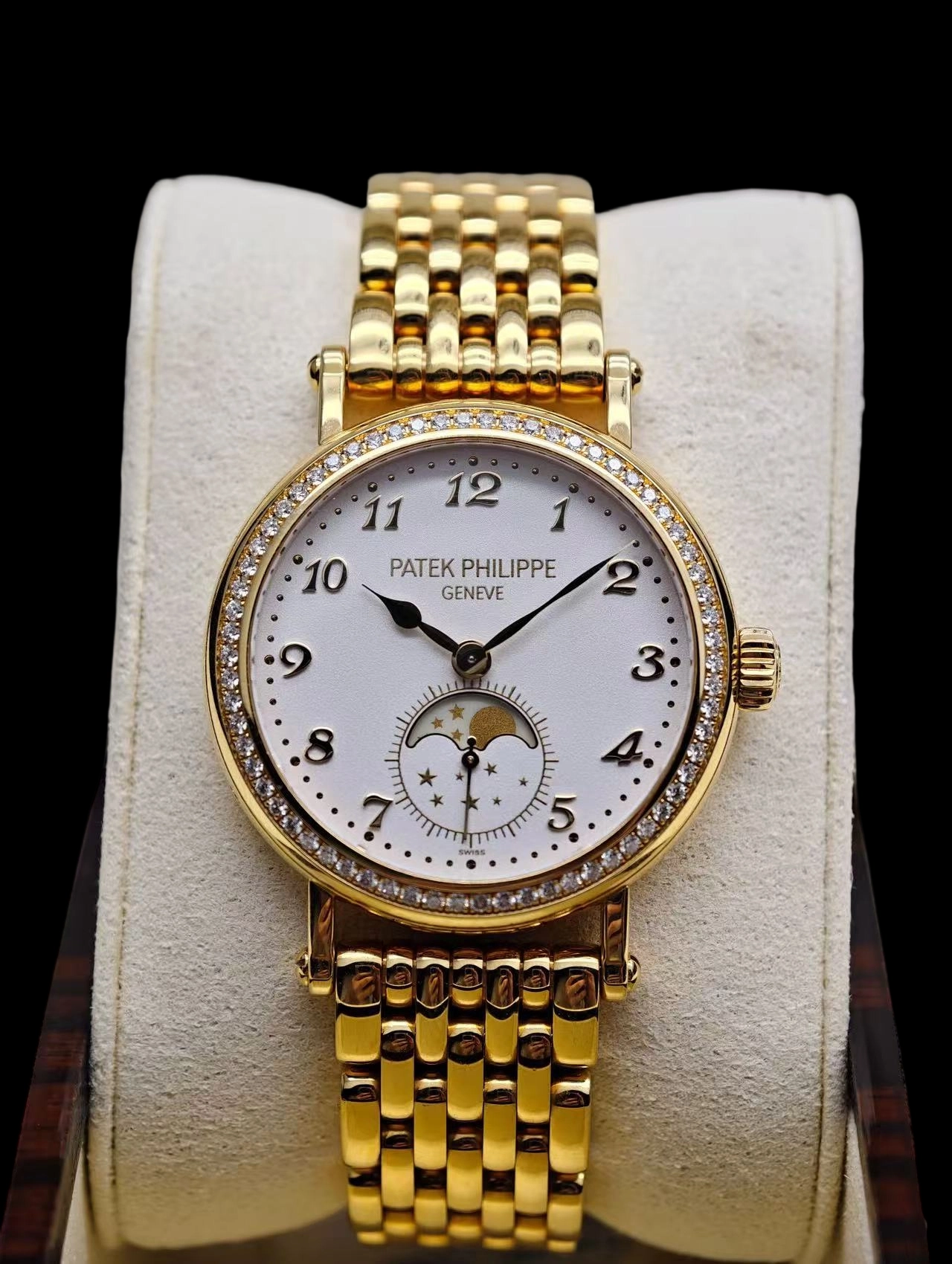 Patek Philippe 7121 / 1J-001