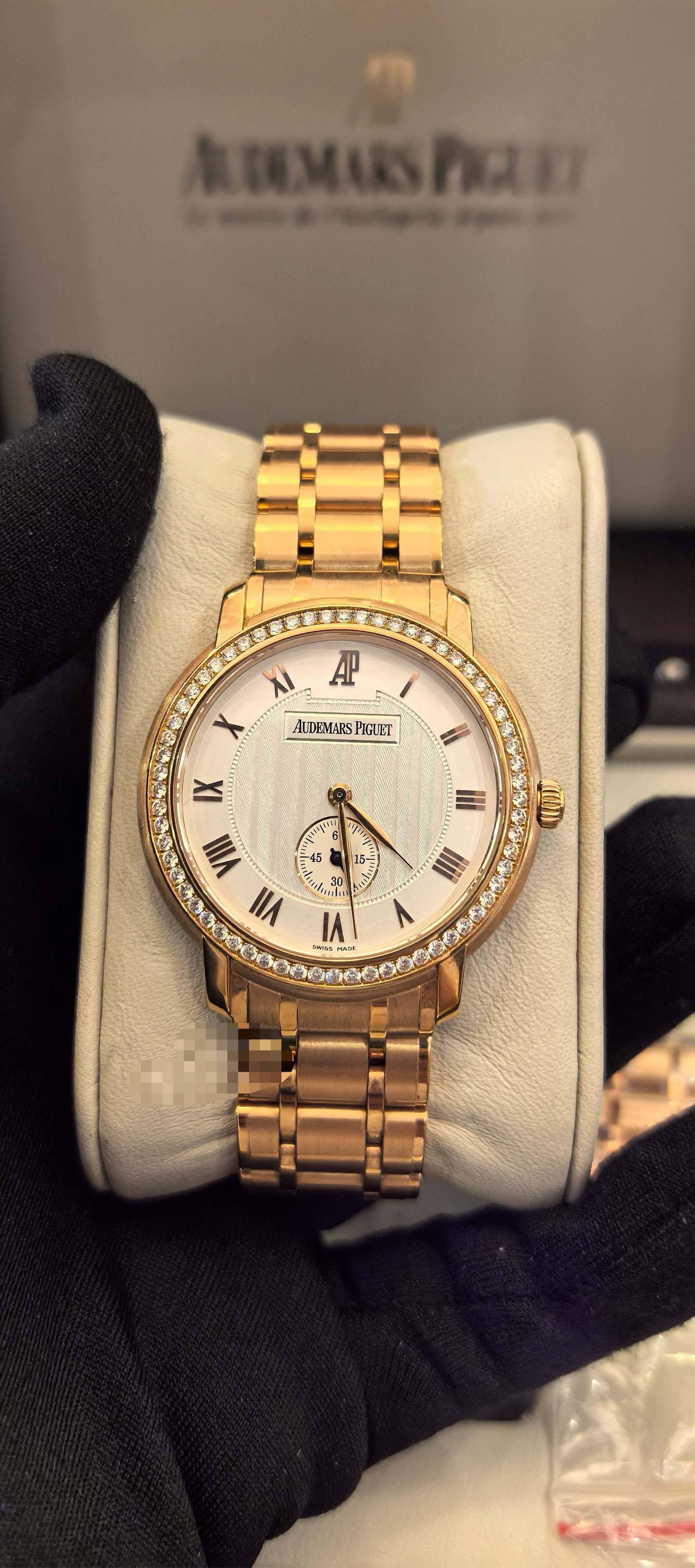 Audemars Piguet 15156OR.ZZ.1229OR.01