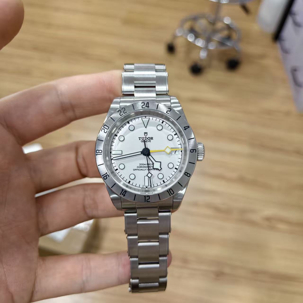 Tudor m79470-0004