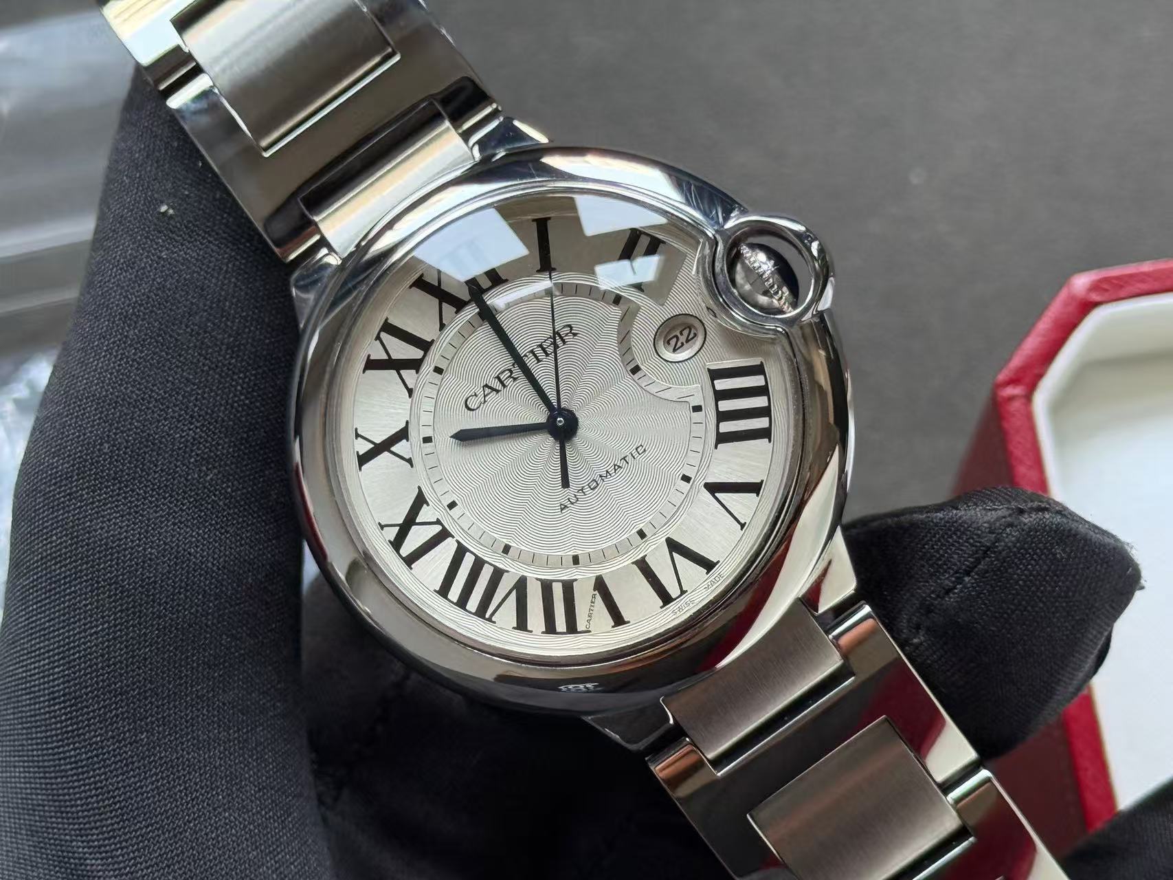 Cartier W69012Z4