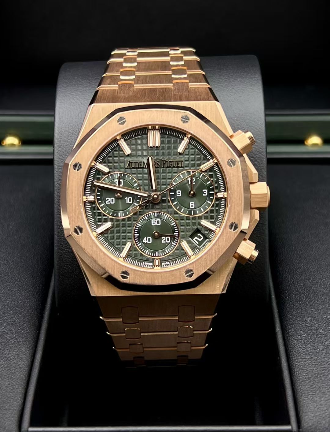 Audemars Piguet 26240OR.OO.1320OR.08