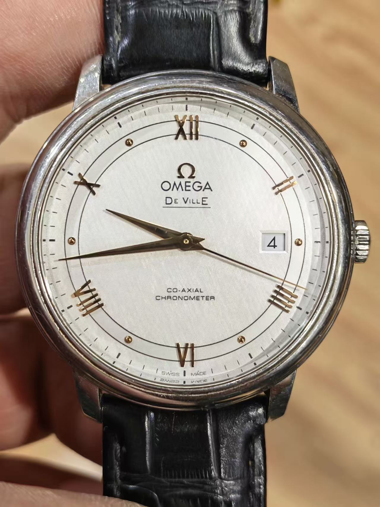 Omega 424.13.40.20.02.005