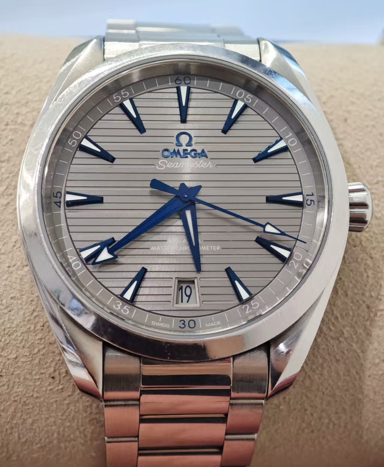 Omega 220.10.41.21.06.001