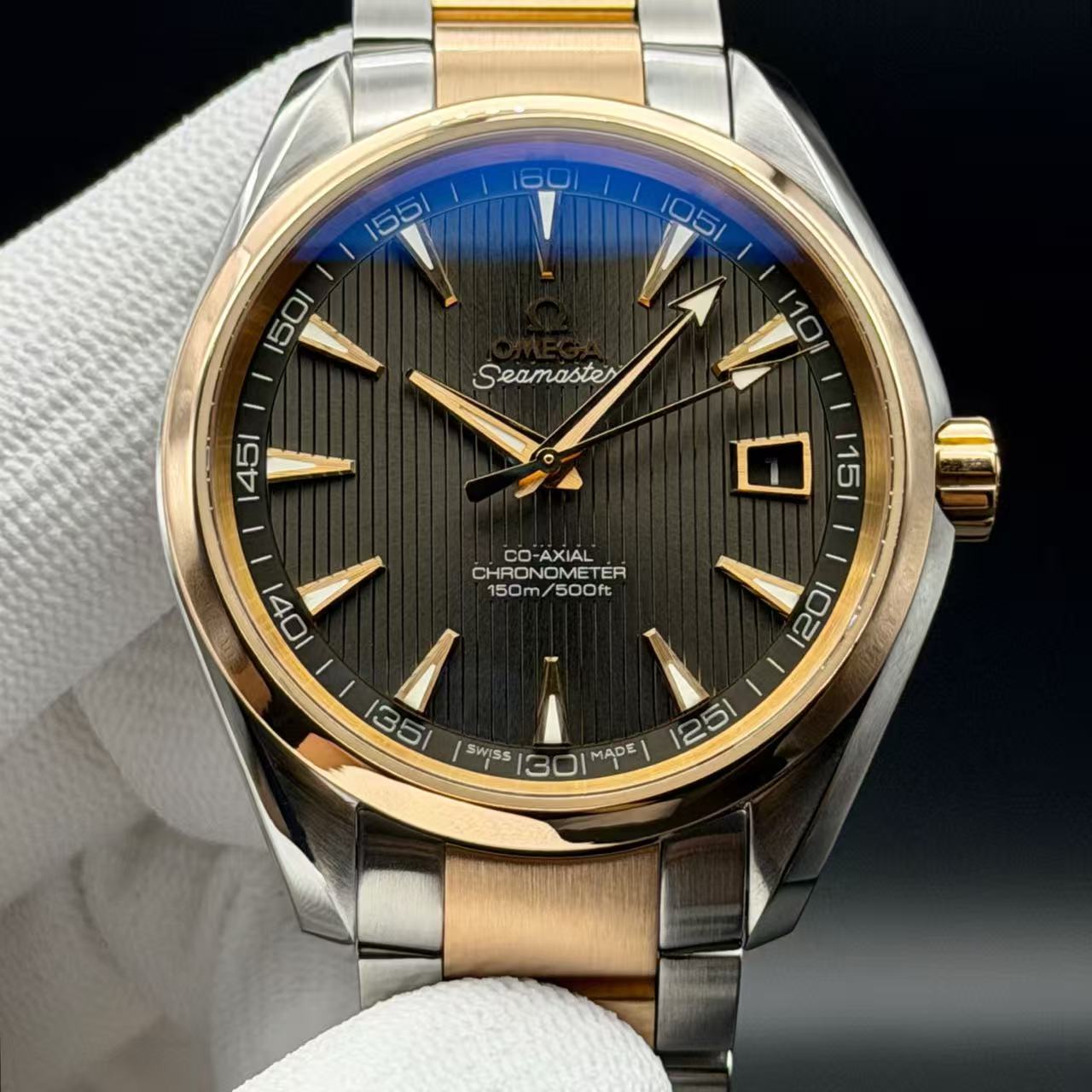 Omega 231.20.42.21.06.001