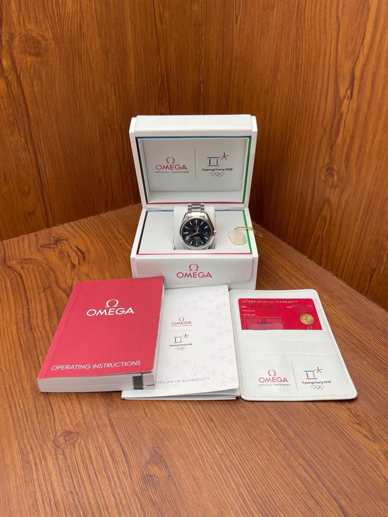 Omega 522.10.42.21.03.001