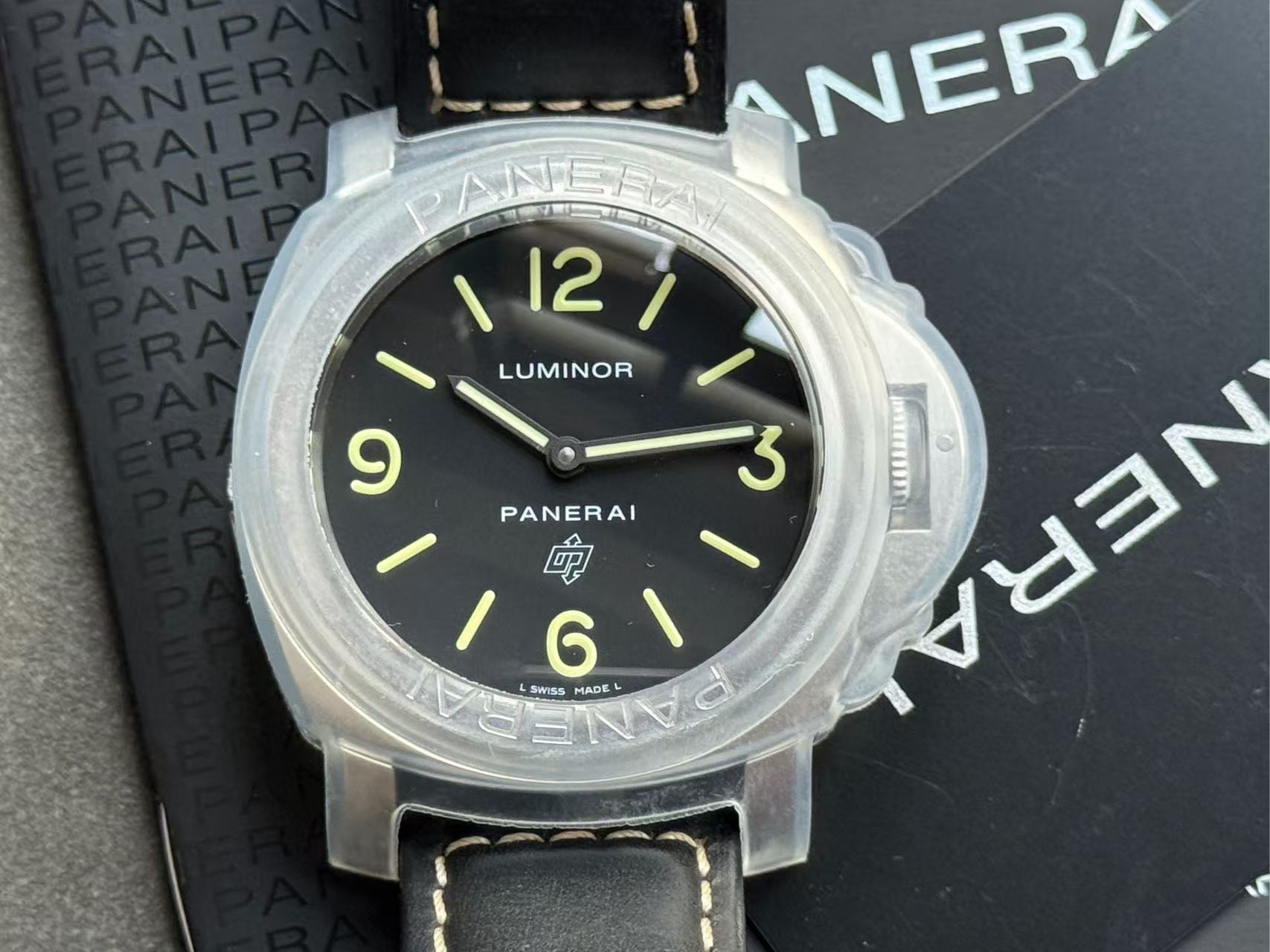 Panerai PAM01000