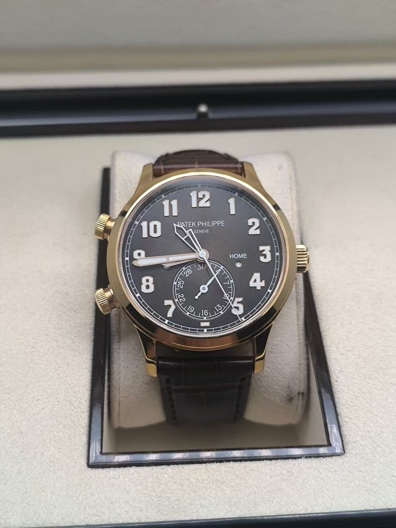 Patek Philippe 5524R-001