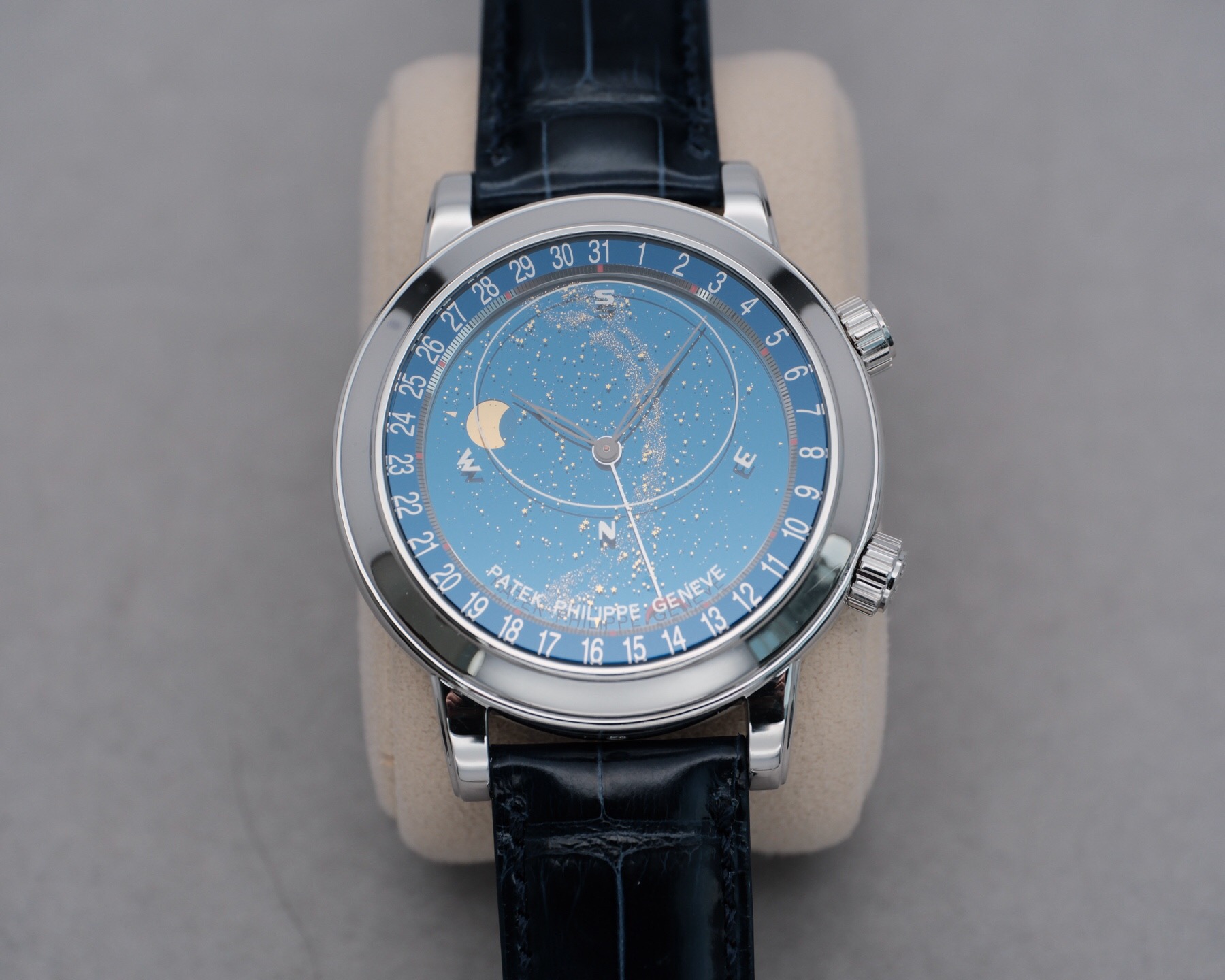 Patek Philippe 6102P-001