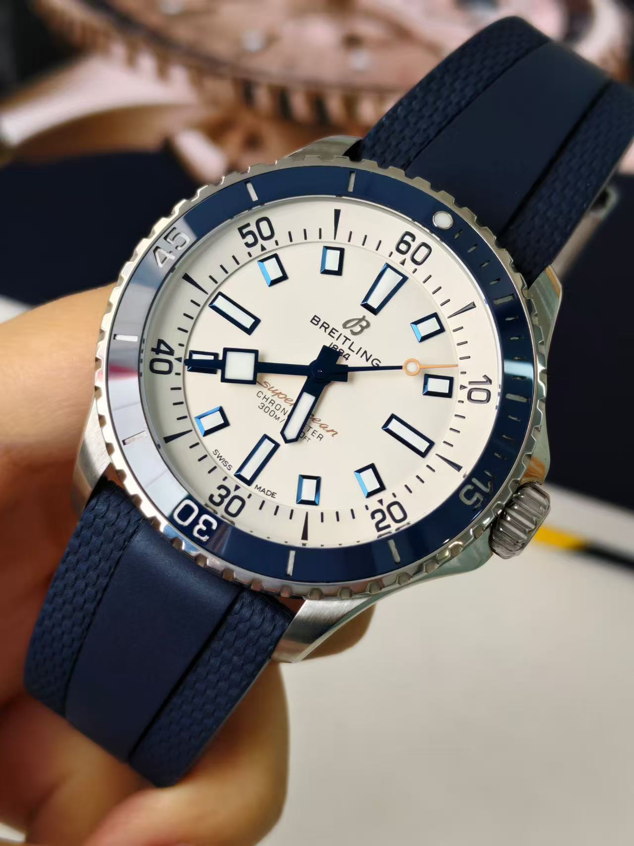 Breitling A17375E71G1S1