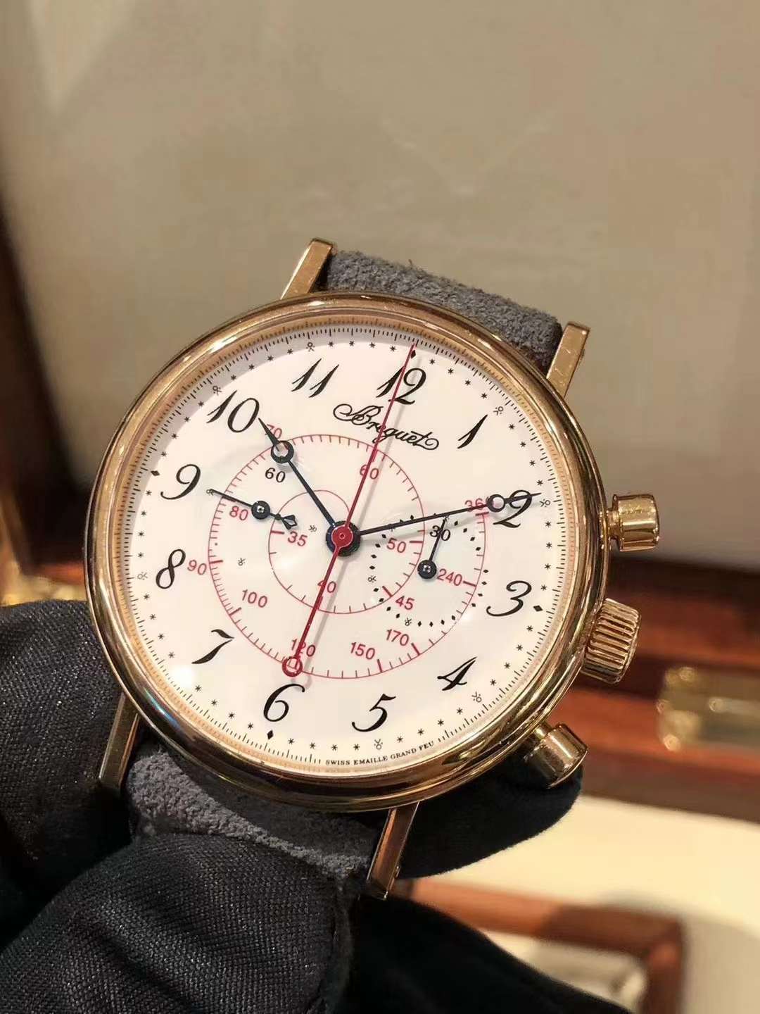Breguet 5247BR / 29 / 9V6 detail 2