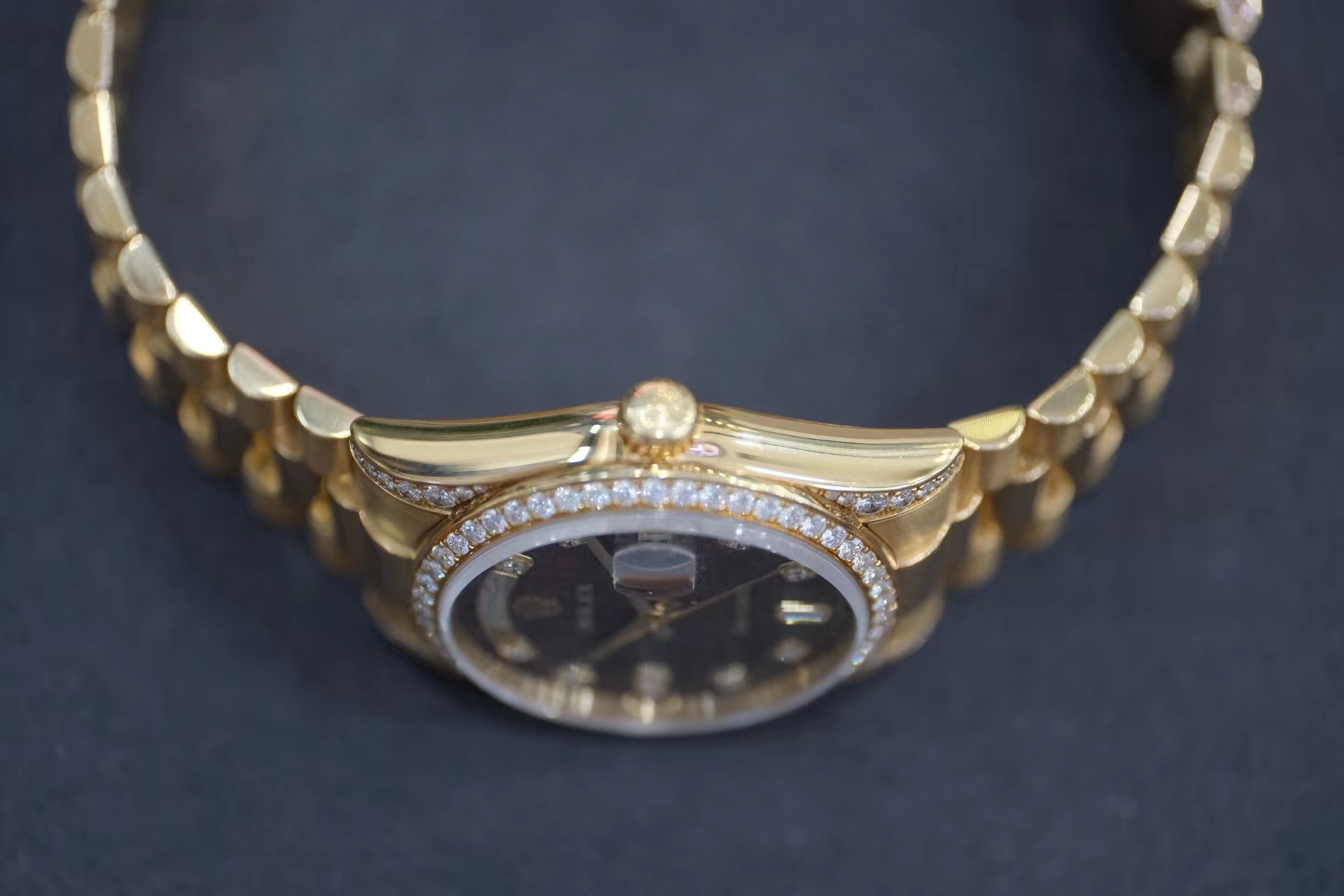 Rolex 118388 detail 2