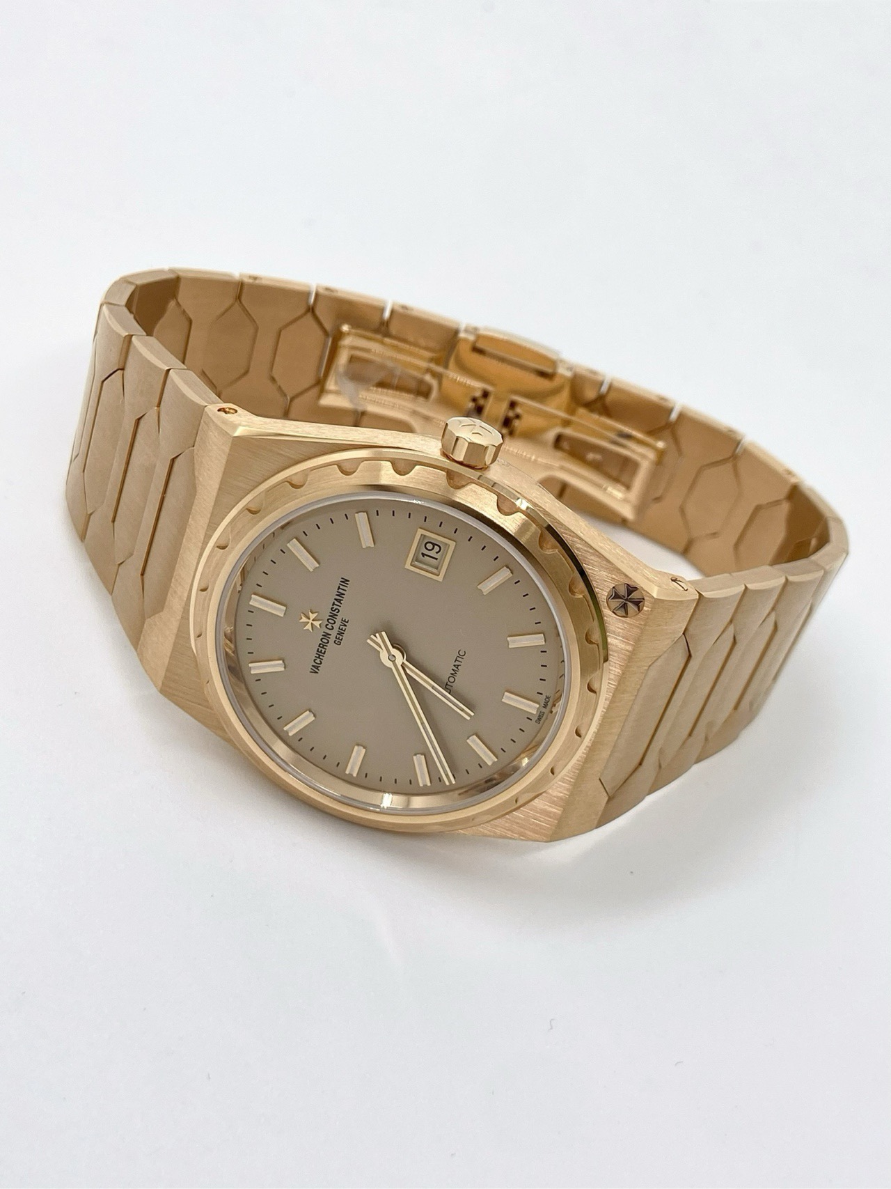 Vacheron Constantin 4200H / 222J-B935 detail 1