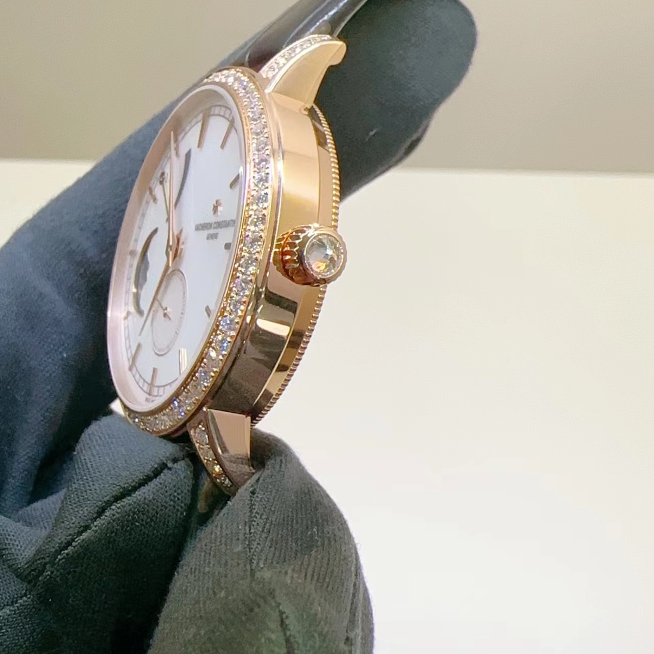 Vacheron Constantin 83570 / 000R-9915 detail 1