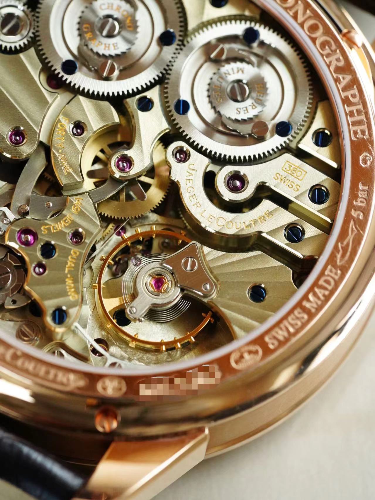 Jaeger-LeCoultre 6012420 detail 5