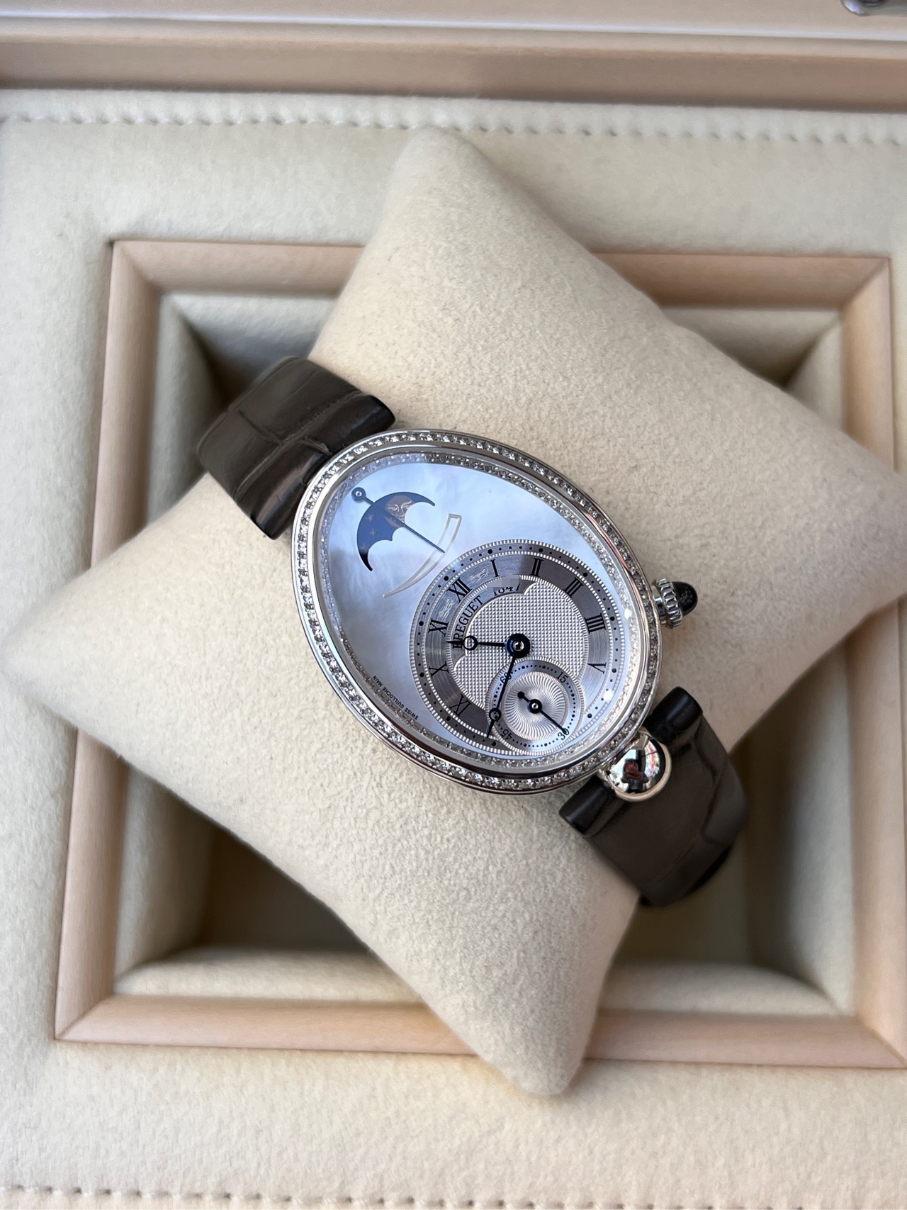 Breguet 8908BB / 52 / 864
