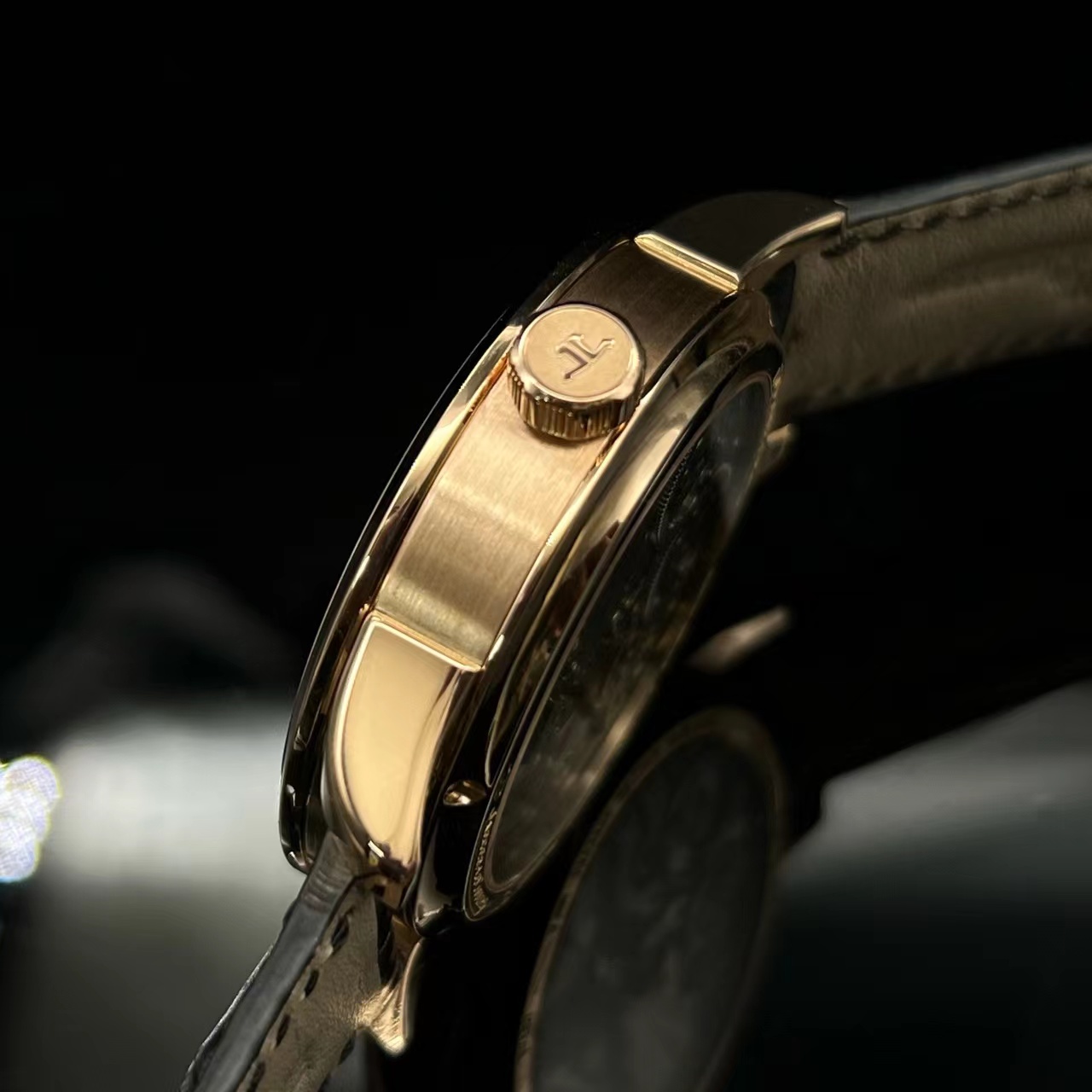 Jaeger-LeCoultre 6042520 detail 4