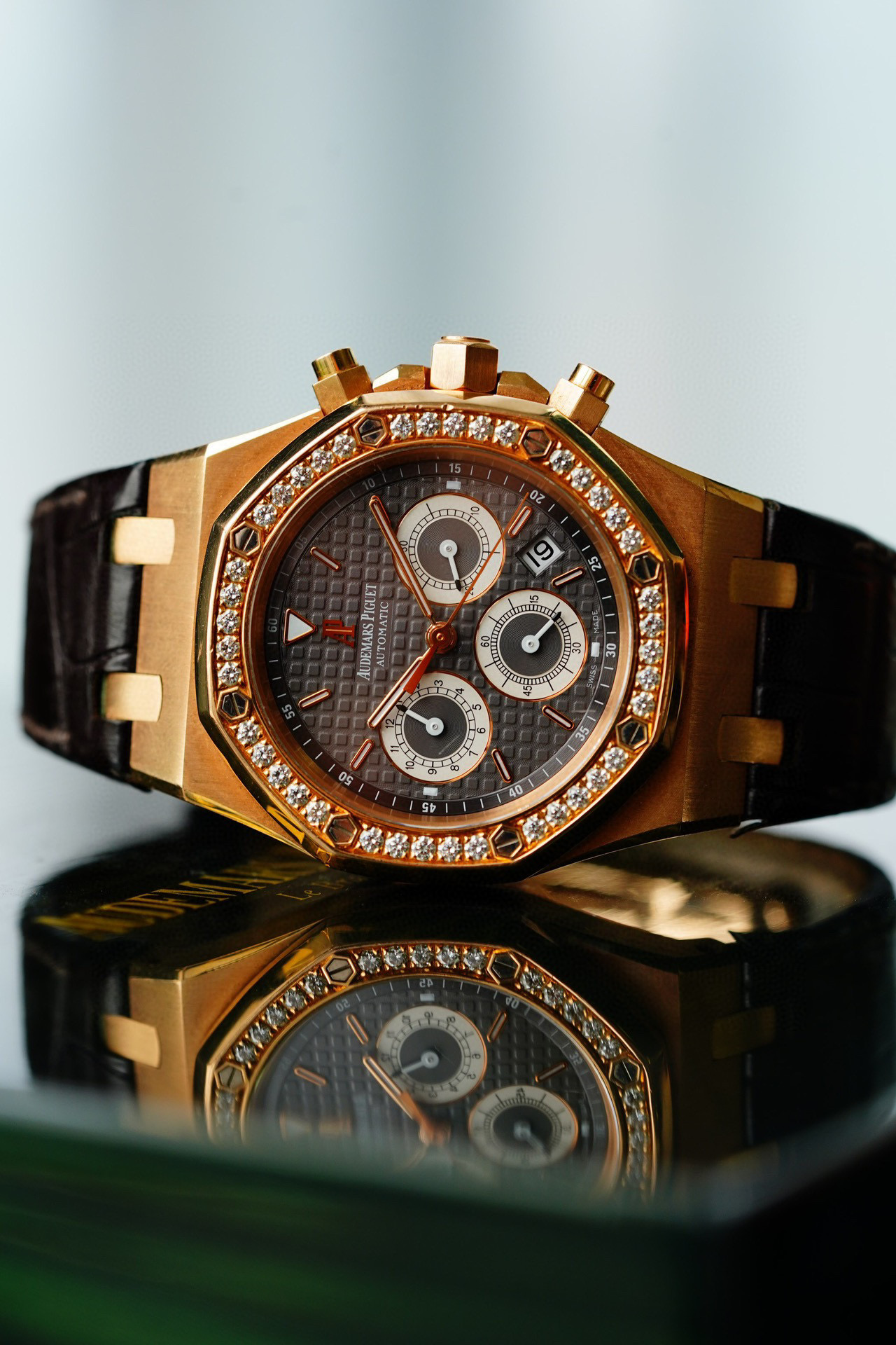 Audemars Piguet 26557OR.ZZ.D098CR.02 detail 1