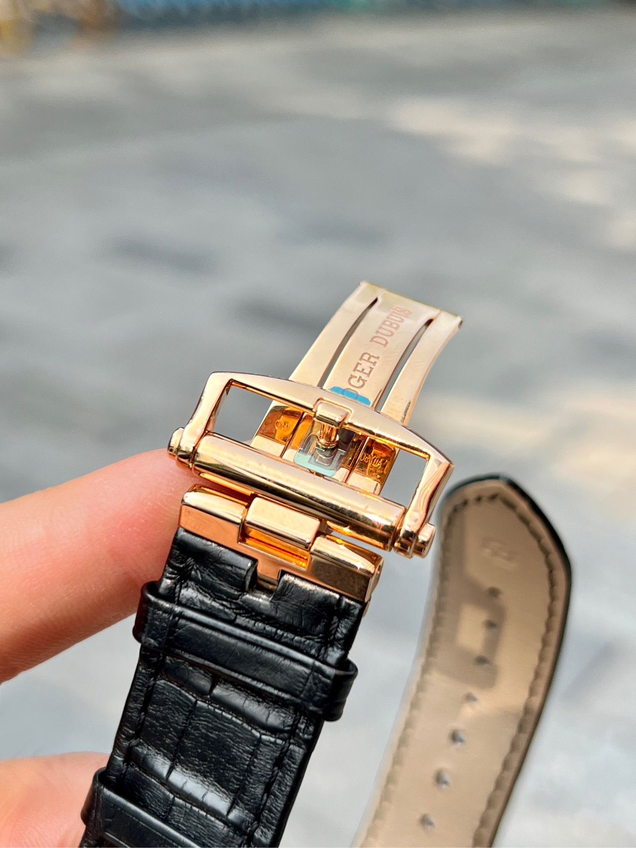 Roger Dubuis RDDBEX0398 detail 3