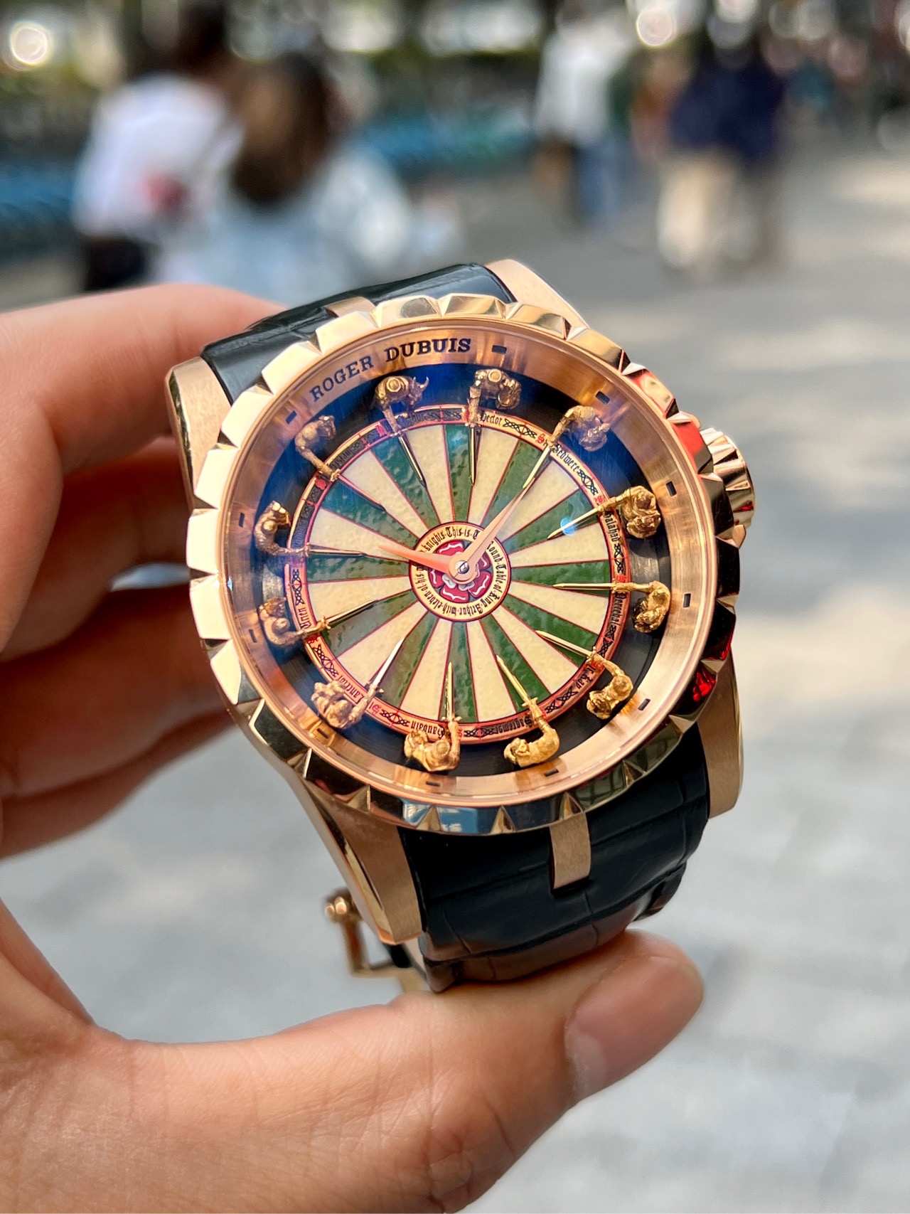 Roger Dubuis RDDBEX0398 detail 1