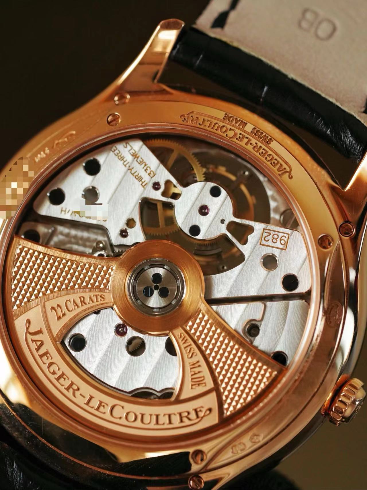 Jaeger-LeCoultre 1322410 detail 6