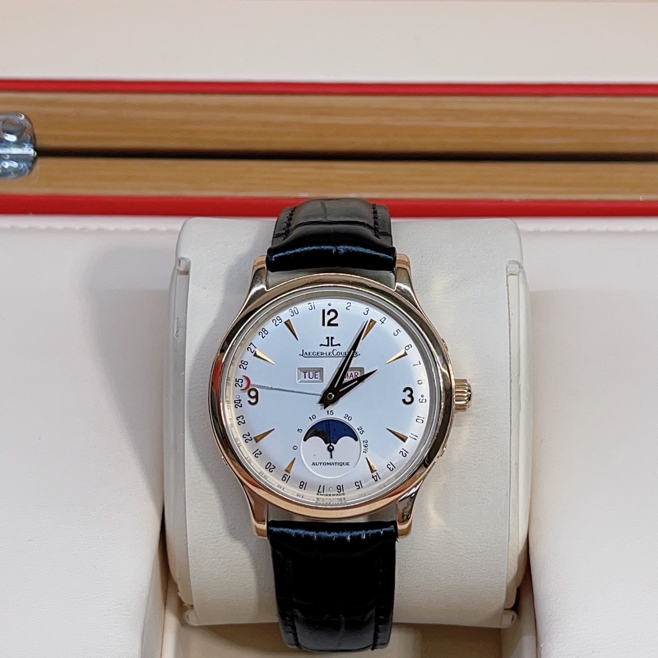 Jaeger-LeCoultre Q143242A detail 1
