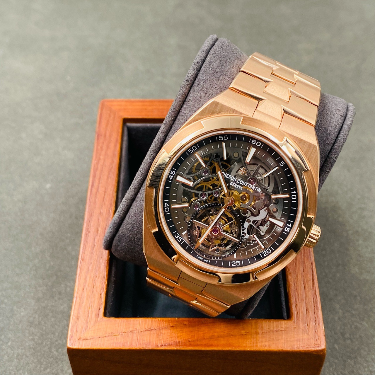 Vacheron Constantin 6000V / 210R-B934 detail 3