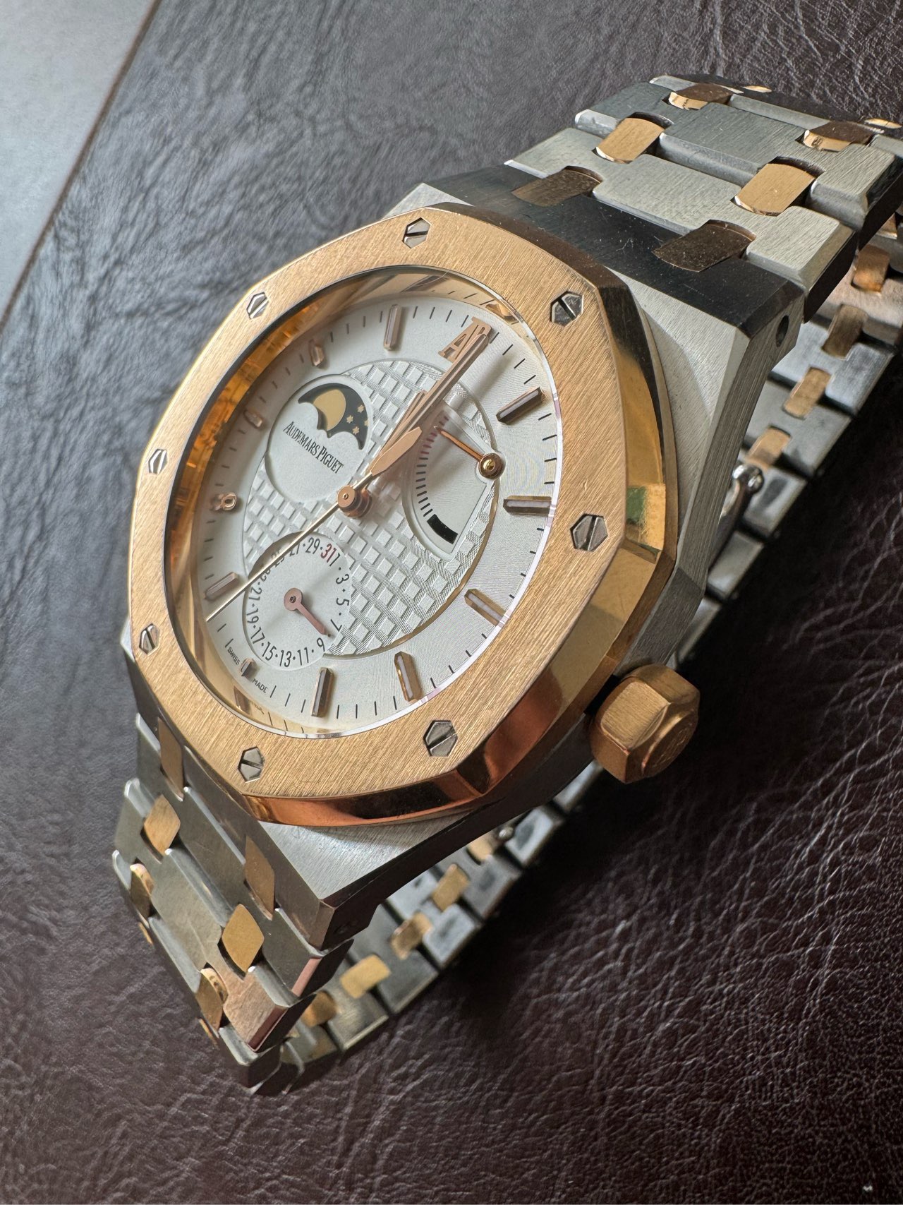 Audemars Piguet 26168SR.OO.1220SR detail 1