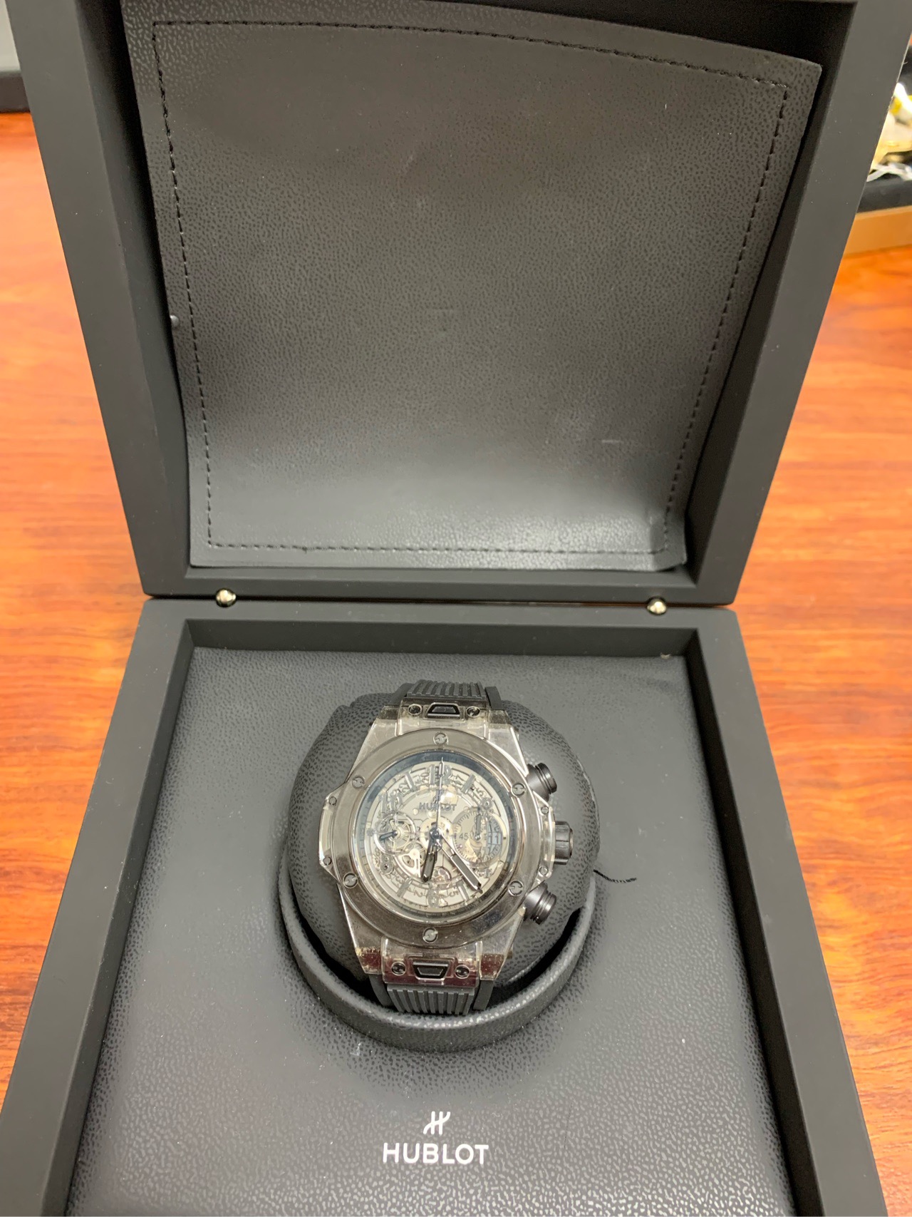 Hublot 411.JB.4901.RT detail 4