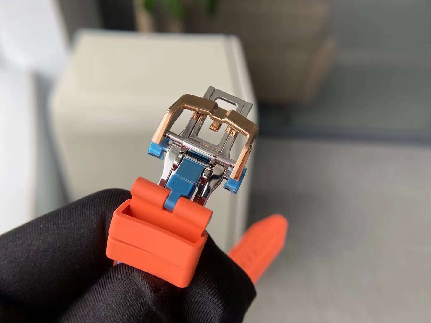 Roger Dubuis RDDBEX1037 detail 3