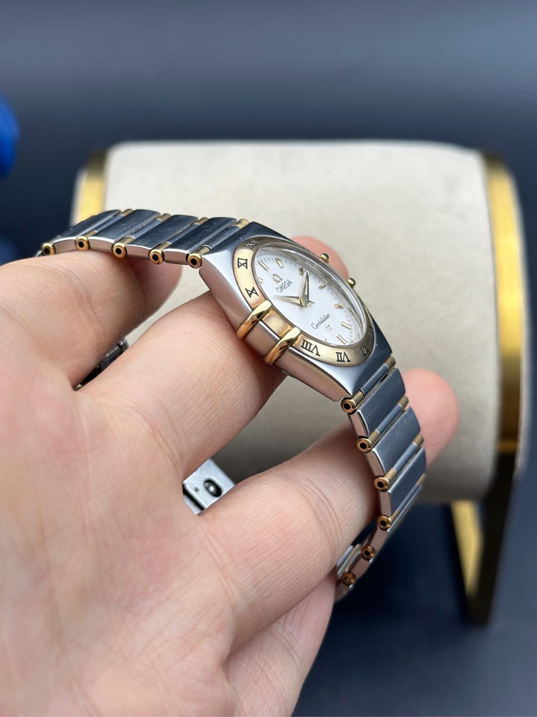 Omega 1372.30.00 detail 2