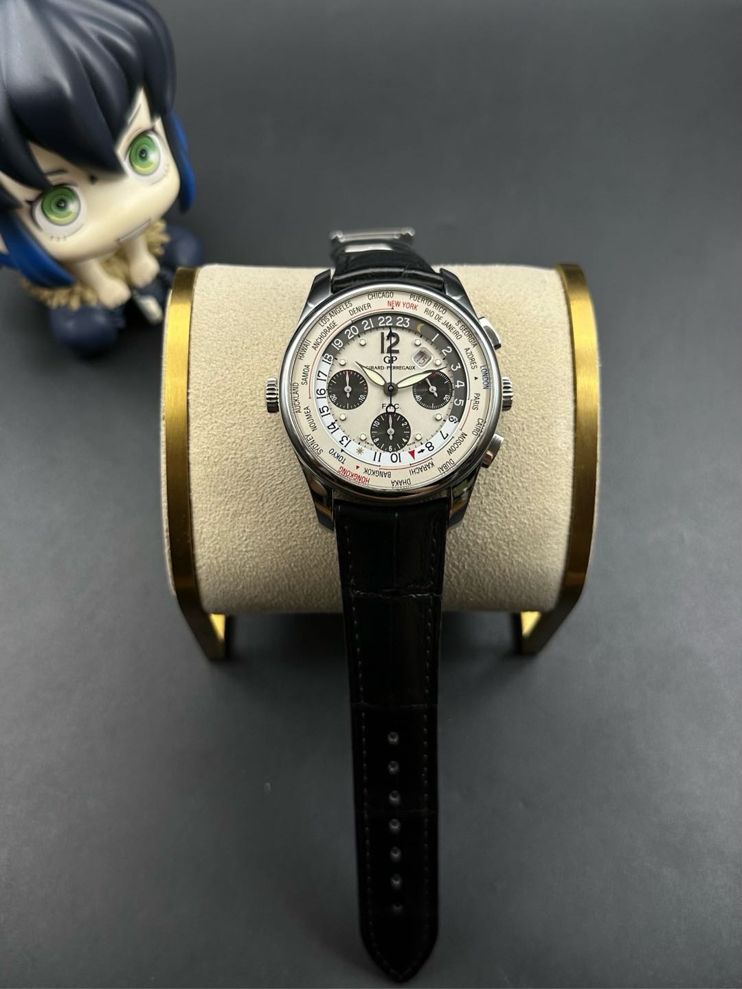 Girard Perregaux 49805-11-153-BA6A detail 2