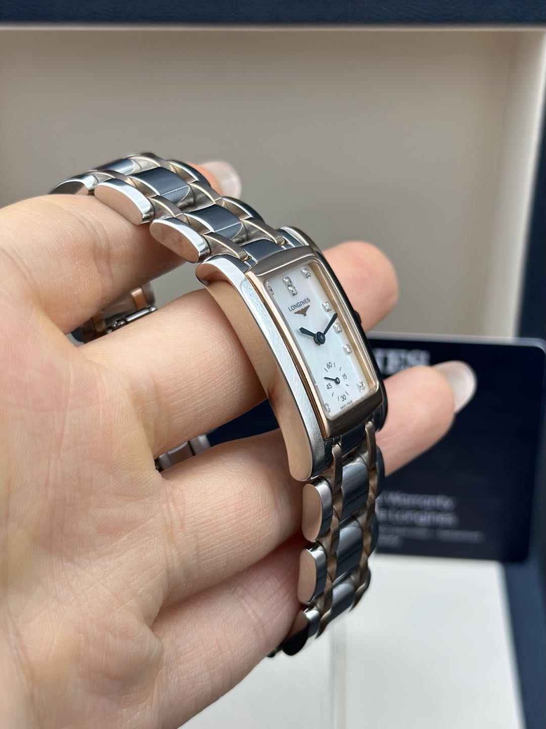 Longines L5.502.5.88.7 detail 2