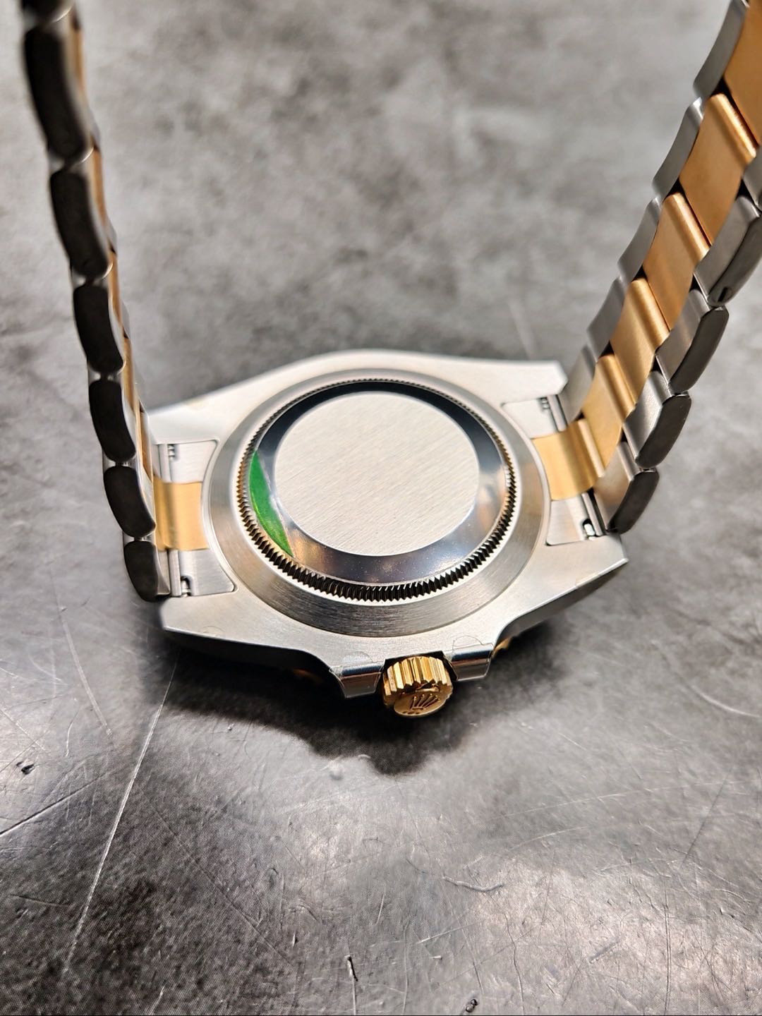 Rolex 116613lb detail 7