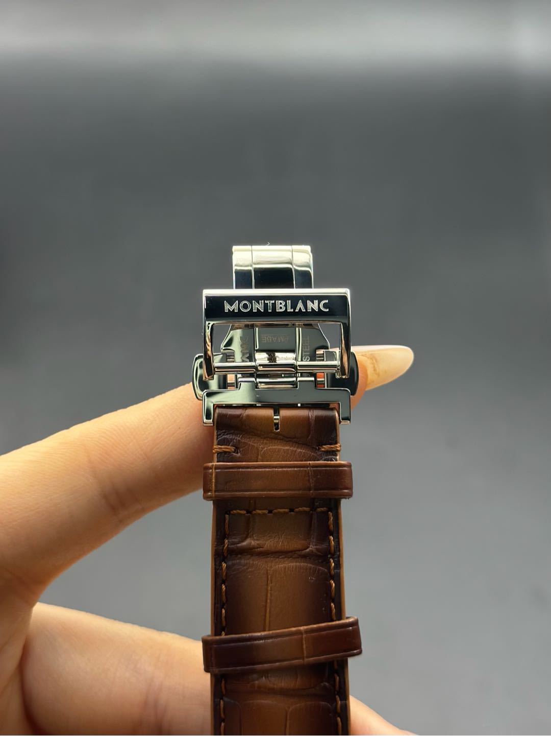 Montblanc 128671 detail 4