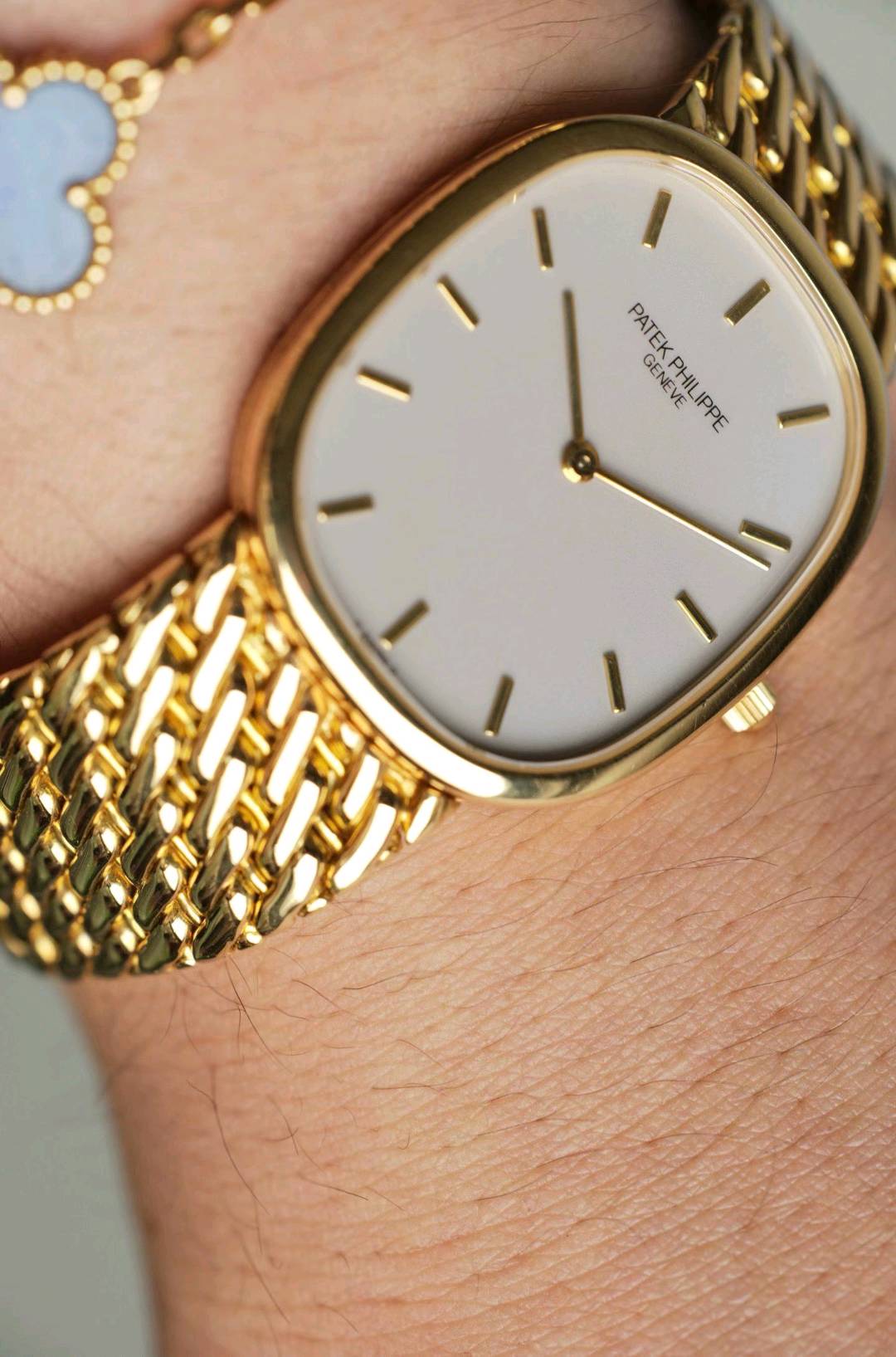 Patek Philippe Vintage detail 8