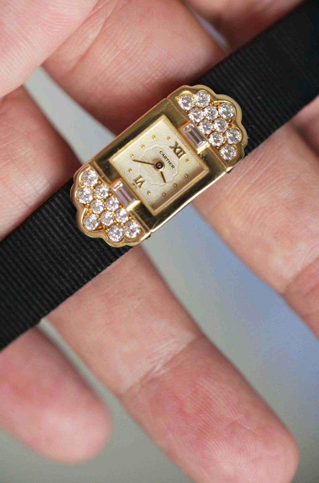 Cartier 1705 detail 1