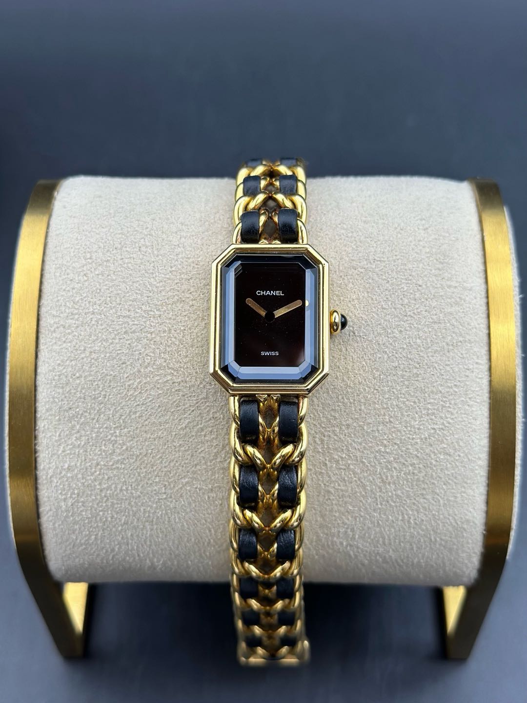 Chanel H6951 detail 1