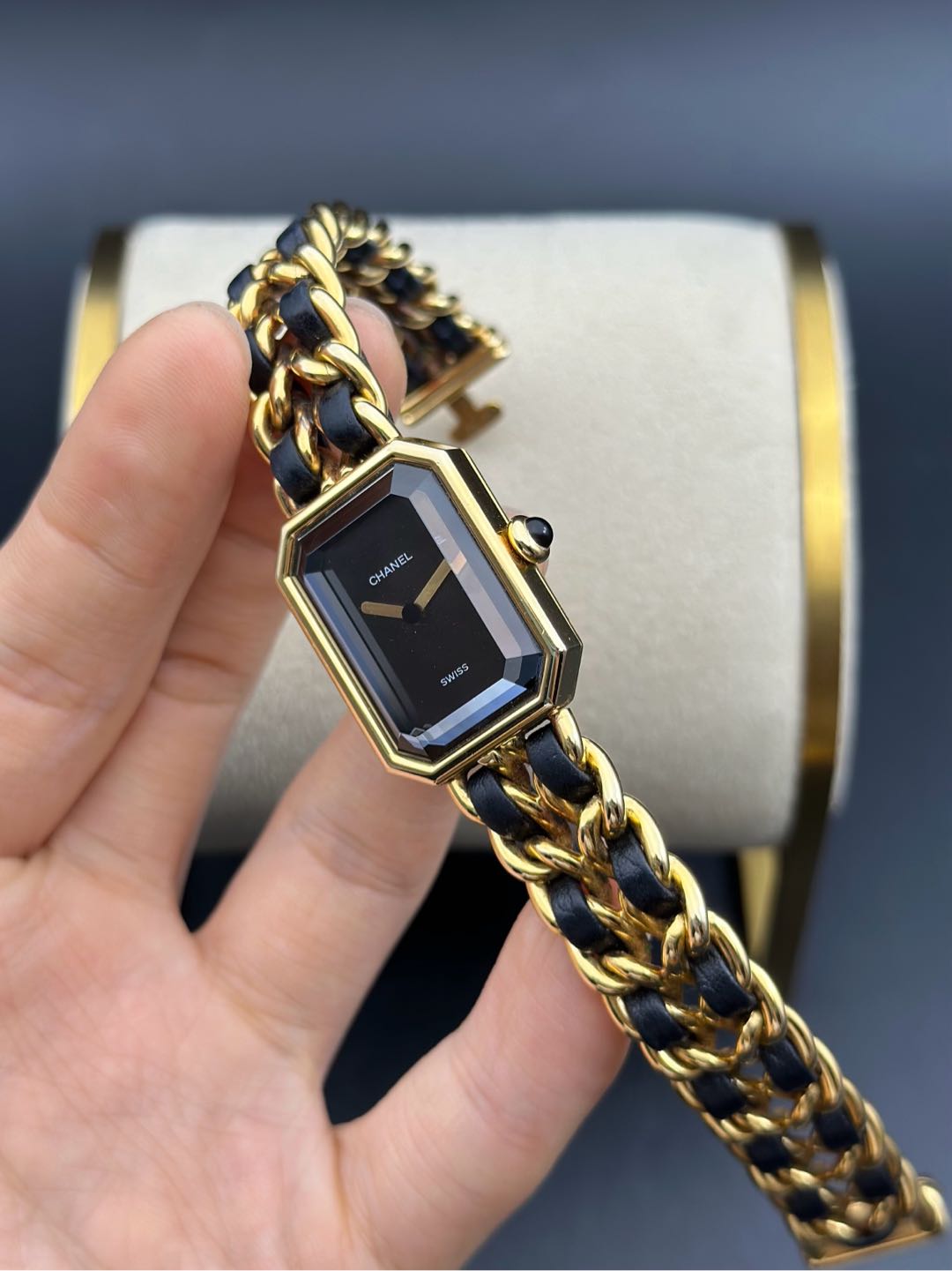 Chanel H6951 detail 3