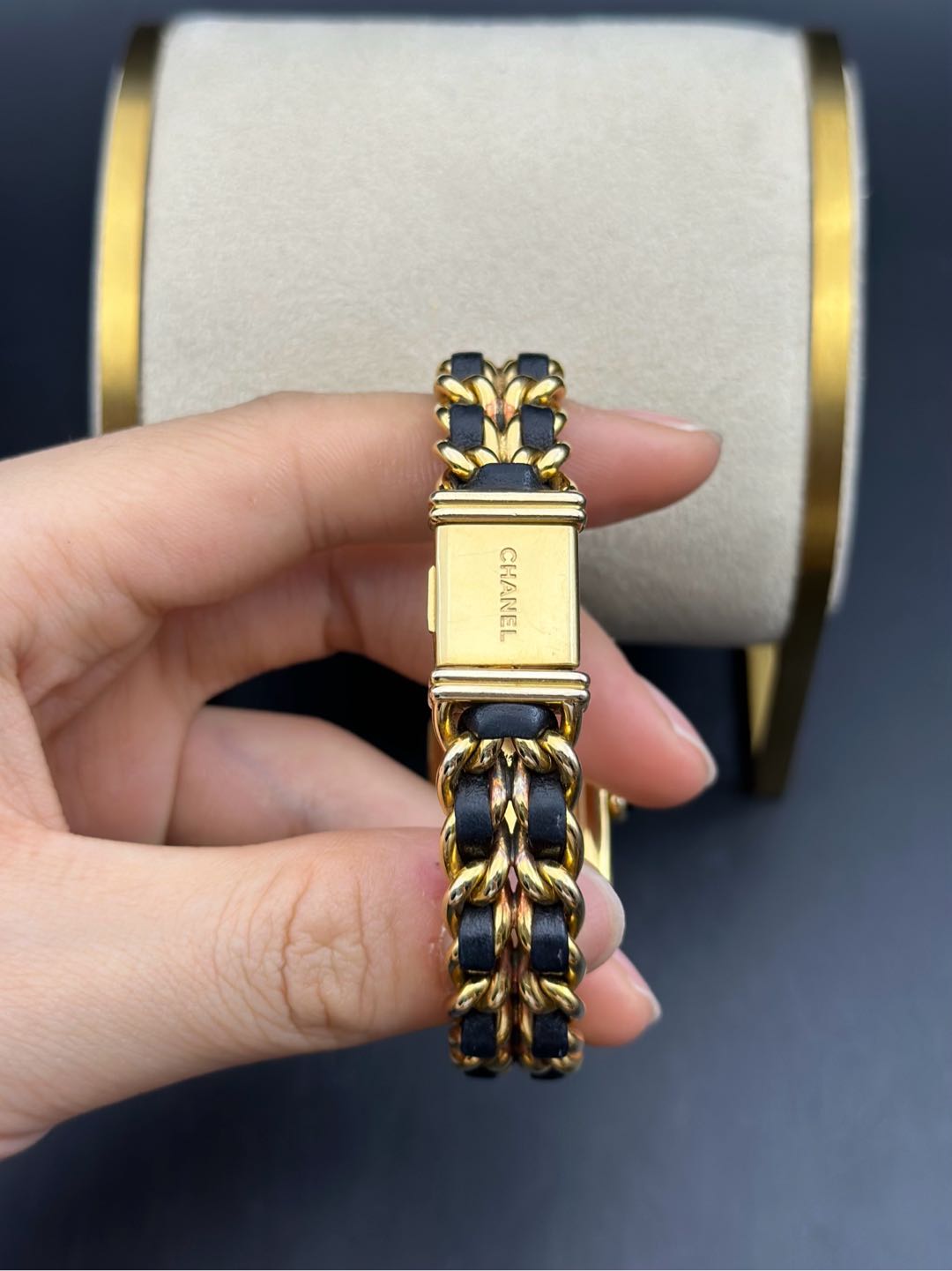 Chanel H6951 detail 4