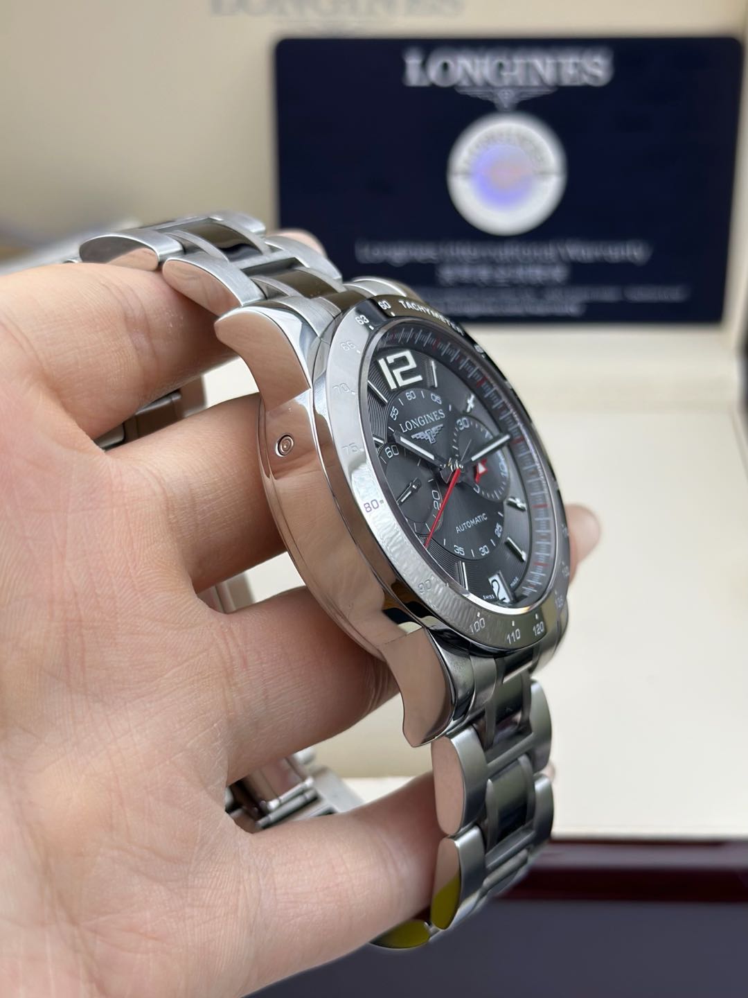 Longines L3.667.4.06.7 detail 2