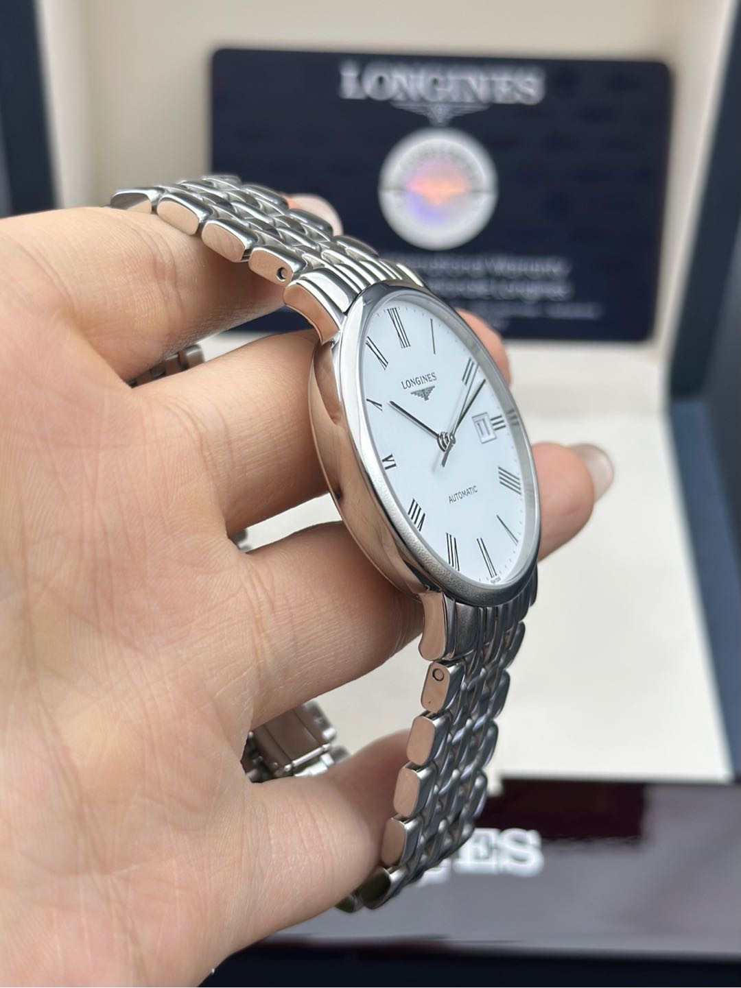 Longines L4.810.4.11.6 detail 2