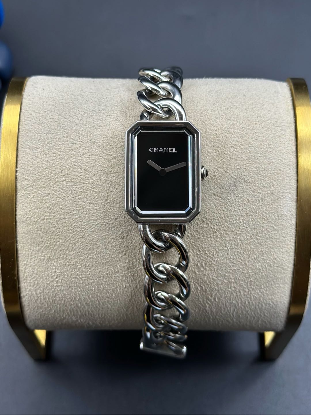 Chanel H3250