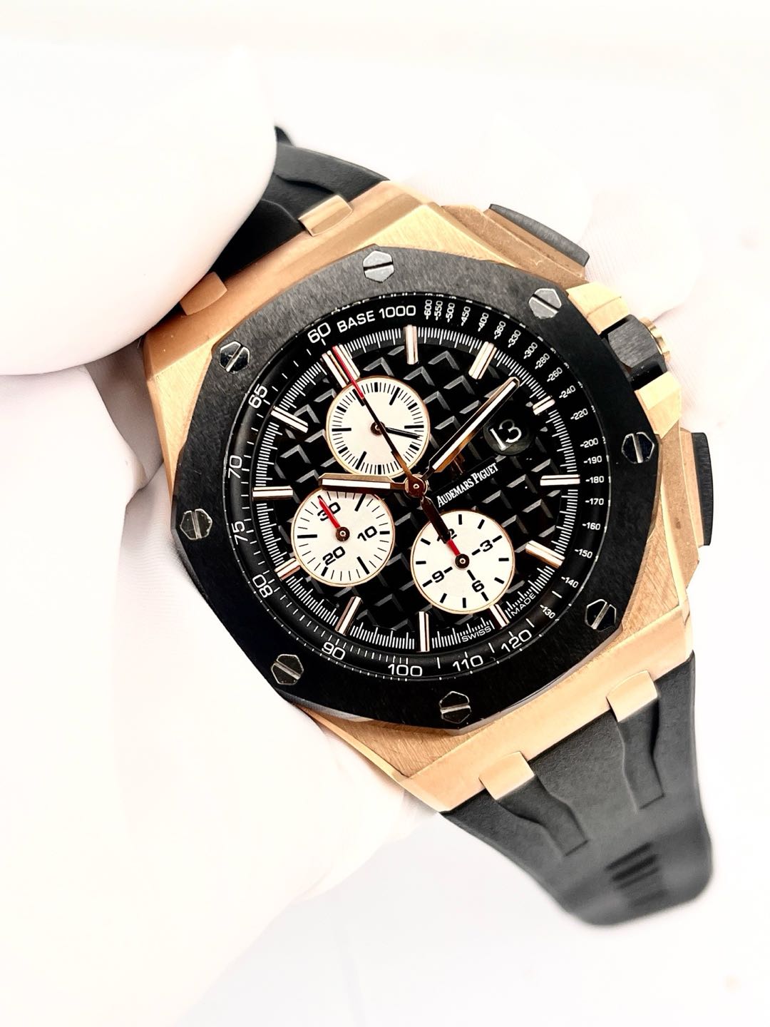Audemars Piguet 26400RO detail 1