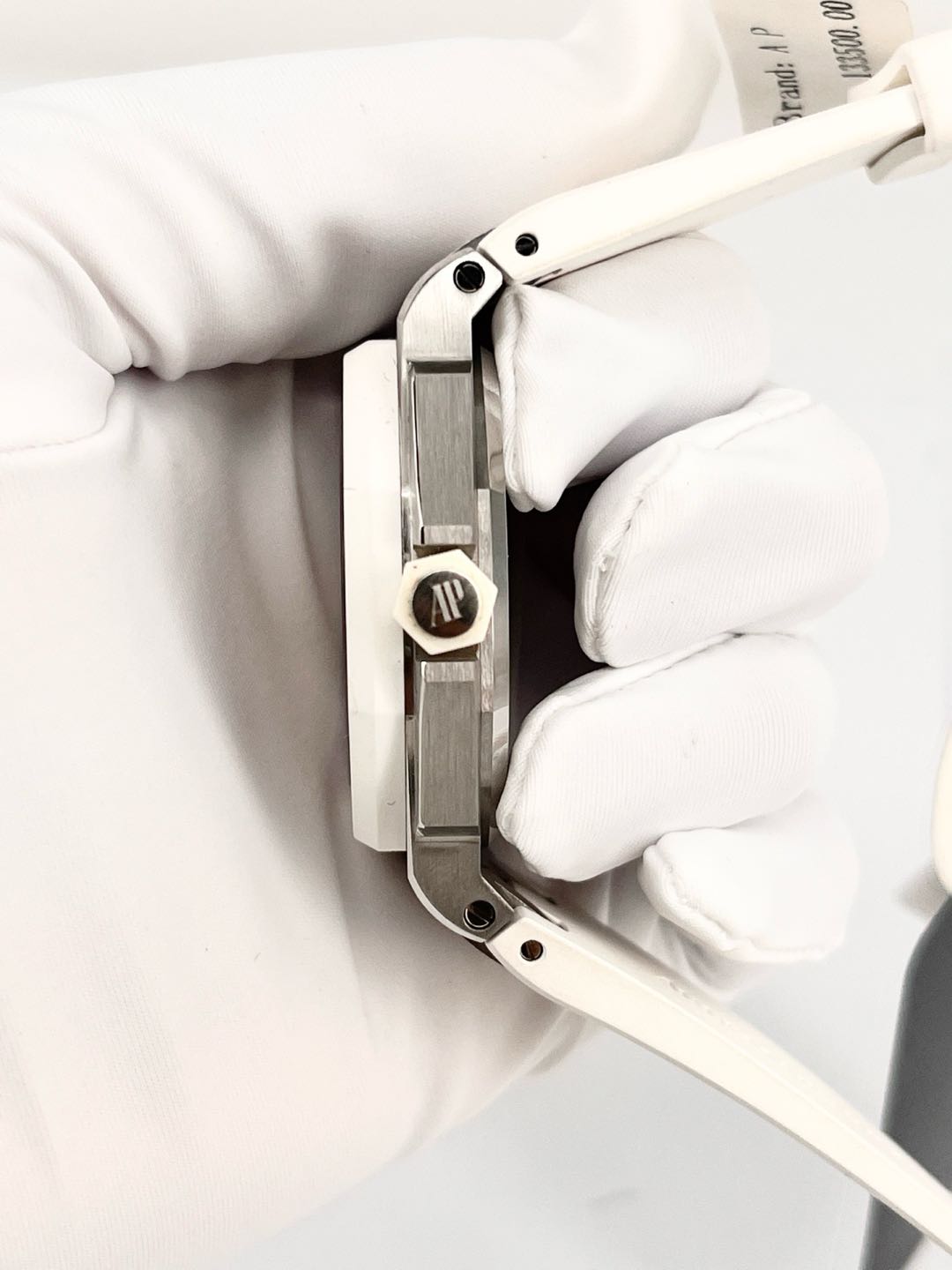 Audemars Piguet 67540SK detail 3
